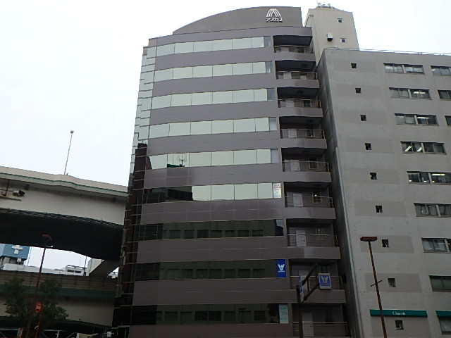令和4年4月 神奈川県横浜市Aビル:外壁塗装工事,シーリング工事、鉄部塗装工事