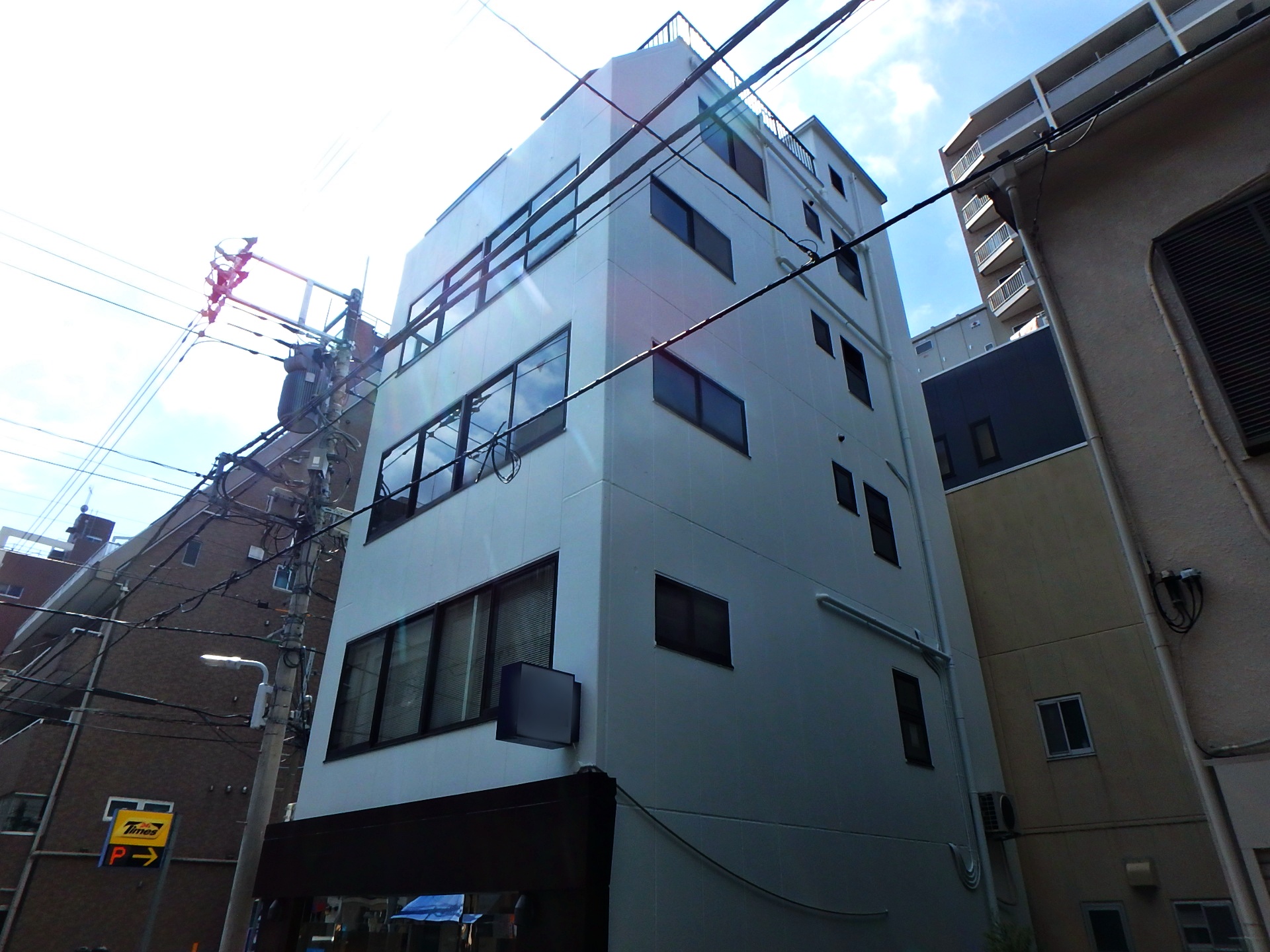 令和3年5月 東京都台東区Fビル:外壁塗装工事,シーリング工事