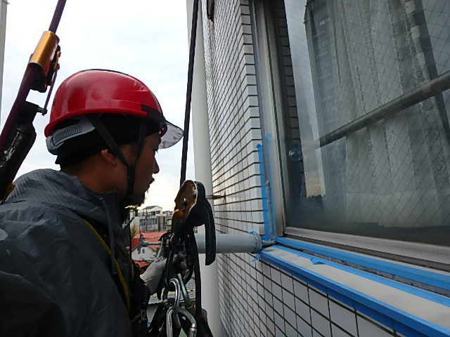 神奈川県茅ケ崎市Tマンション：シーリング工事(無足場工法)