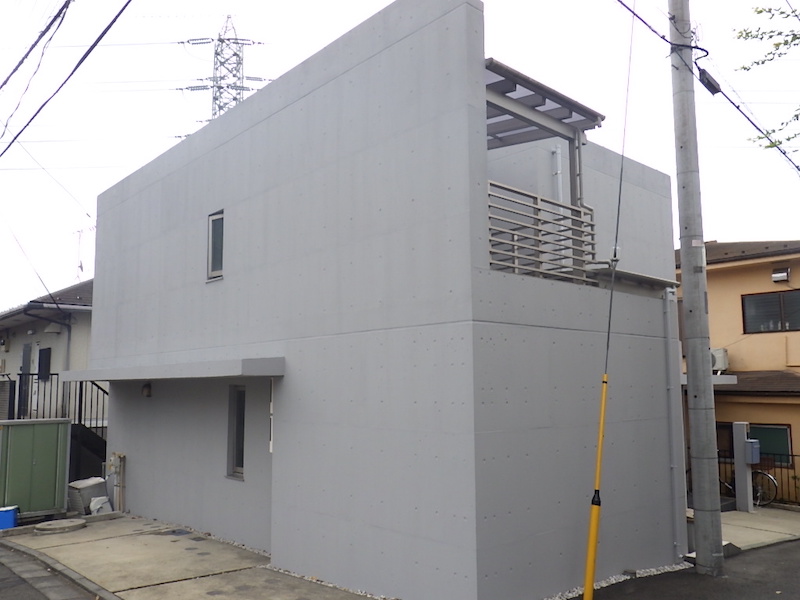 令和4年8月 東京都三鷹市T様邸:外壁ガイナ塗装工事,シーリング工事、防水工事